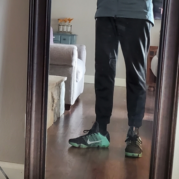 Meet your Posher, James - Picture 12 of 16